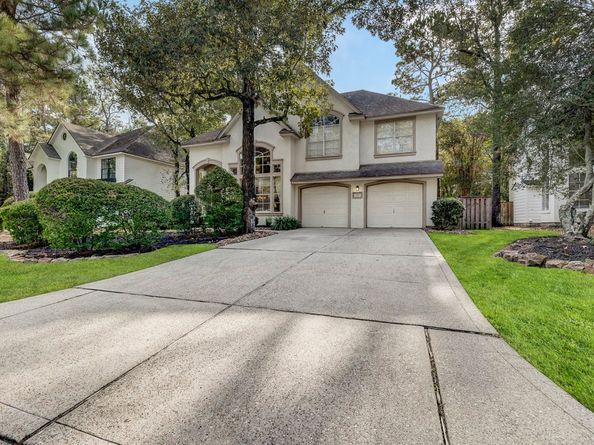 22 S Greywing Place, The Woodlands TX 77382