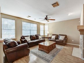 22 S Greywing Place, The Woodlands TX 77382