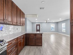 3853 Rosedale Street, Houston TX 77004