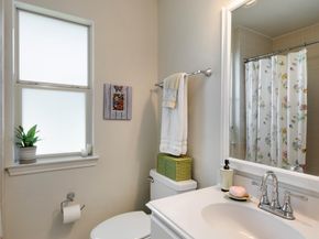 1805 Keene Street, Houston TX 77009