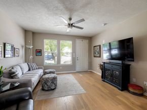 1805 Keene Street, Houston TX 77009