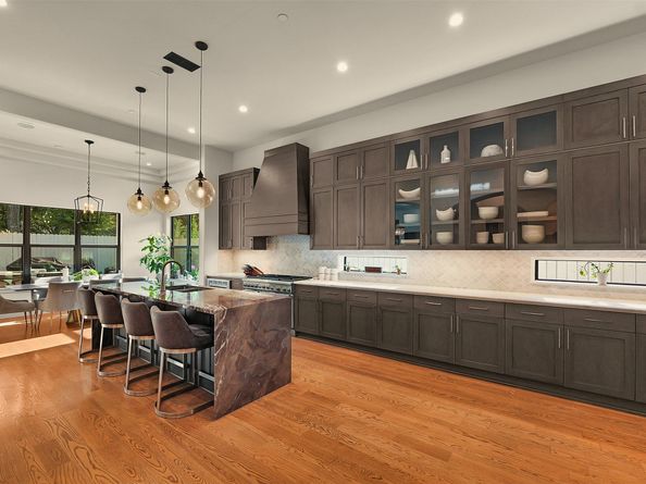 8521 Merlin Drive, Spring Valley Village TX 77055
