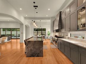 8521 Merlin Drive, Spring Valley Village TX 77055