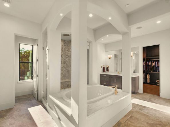 8521 Merlin Drive, Spring Valley Village TX 77055