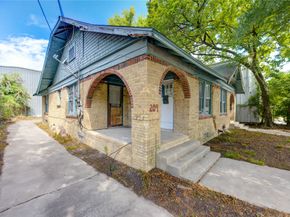 211 N Jenkins Street, Houston TX 77003