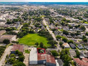 211 N Jenkins Street, Houston TX 77003