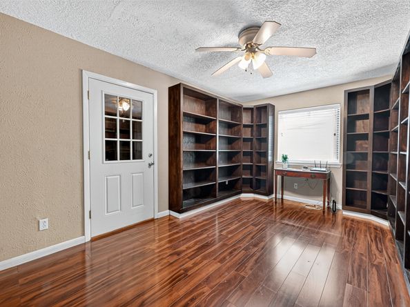 3002 Windmill Street, Sugar Land TX 77479