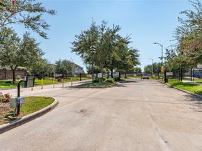 13822 Calm Wind Way, Houston TX 77045
