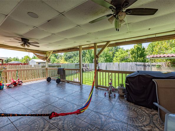 13822 Calm Wind Way, Houston TX 77045