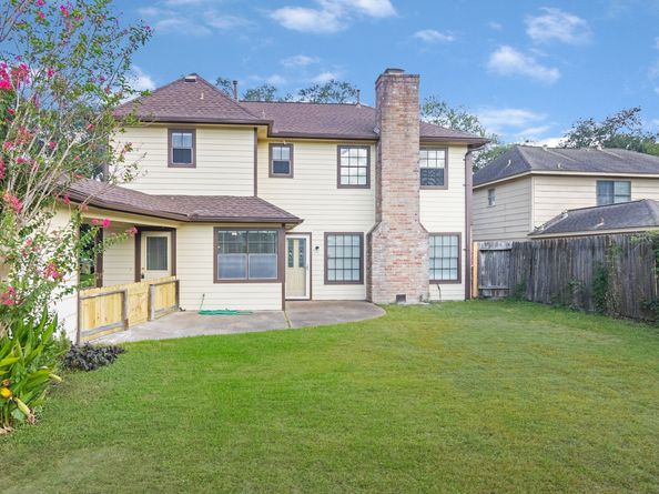 1422 Shillington Drive, Katy TX 77450