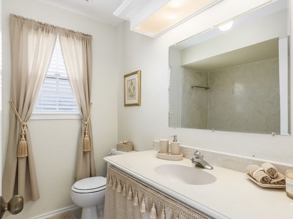 1422 Shillington Drive, Katy TX 77450