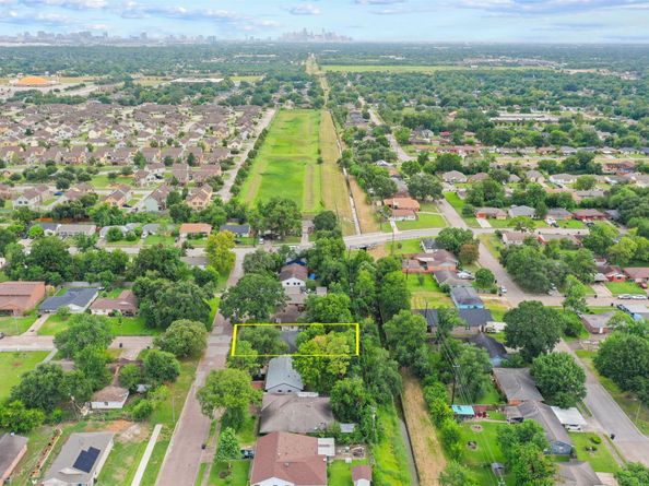 11703 Segrest Drive, Houston TX 77047