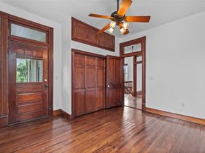 2010 Lubbock Street, Houston TX 77007