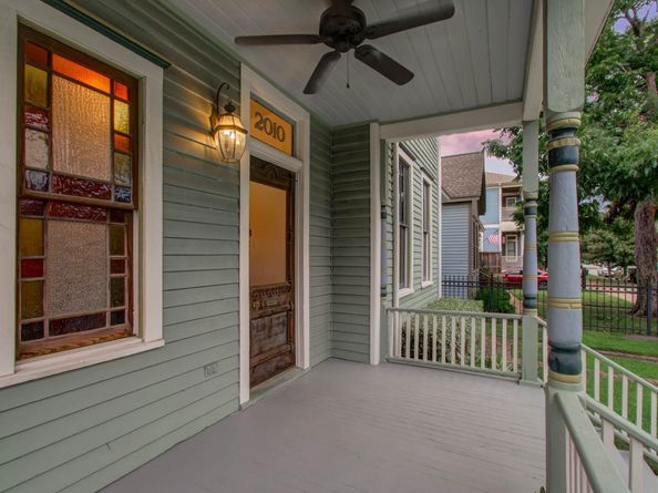 2010 Lubbock Street, Houston TX 77007