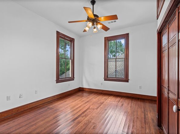 2010 Lubbock Street, Houston TX 77007