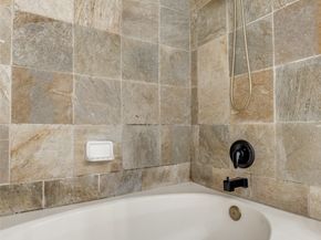 1901 Post Oak Boulevard 2220, Houston TX 77056