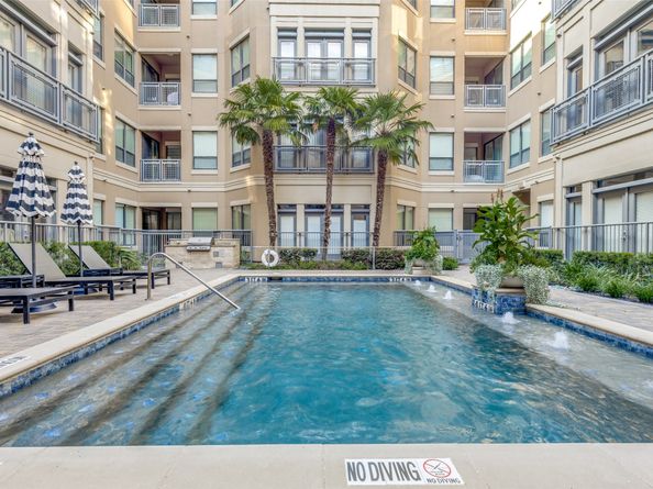 1901 Post Oak Boulevard 2220, Houston TX 77056