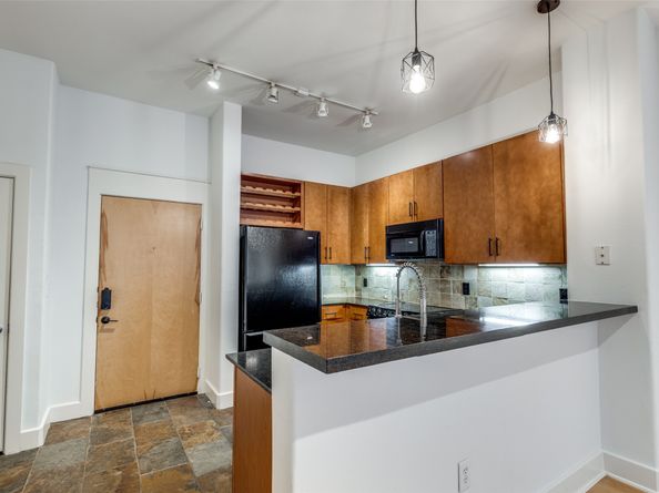 1901 Post Oak Boulevard 2220, Houston TX 77056