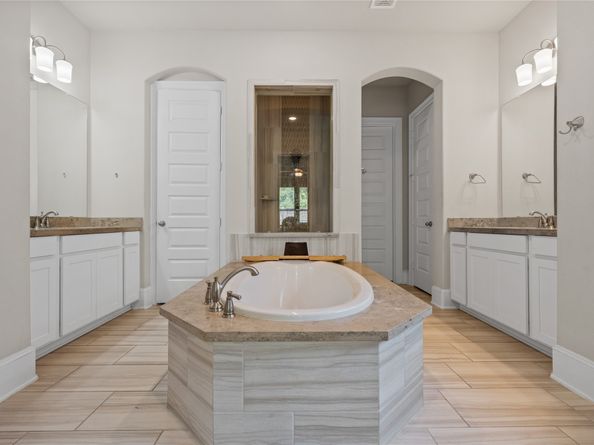 17011 Burke Lake Lane, Houston TX 77044