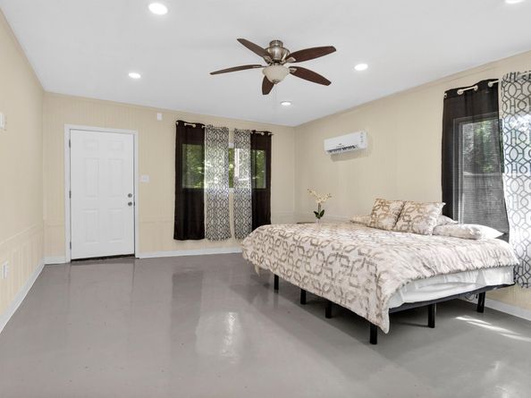 1302 Spring Creek Drive, Spring TX 77386