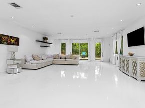 1302 Spring Creek Drive, Spring TX 77386