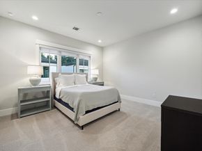 1414 Caywood Lane A, Houston TX 77055