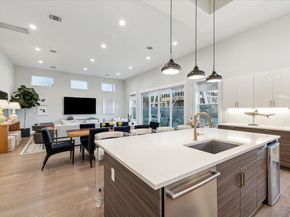 1414 Caywood Lane A, Houston TX 77055