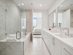 5656 San Felipe Street 701, Houston TX 77056