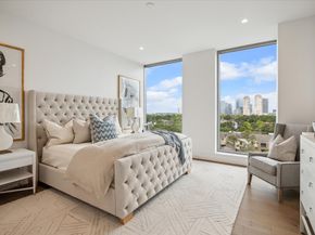 5656 San Felipe Street 701, Houston TX 77056