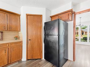 10122 Sageglow Drive, Houston TX 77089