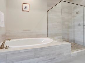 1348 W 25th Street, Houston TX 77008