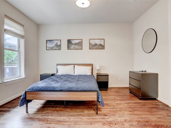 1348 W 25th Street, Houston TX 77008
