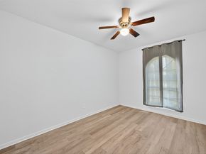 530 Branding Iron Lane, Houston TX 77060