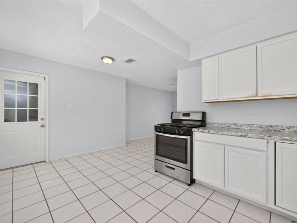 530 Branding Iron Lane, Houston TX 77060