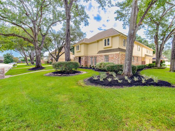 9115 Taidswood Drive, Spring TX 77379