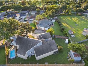 1824 Pine Cone Drive, Katy TX 77493