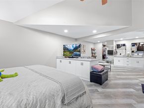 1824 Pine Cone Drive, Katy TX 77493