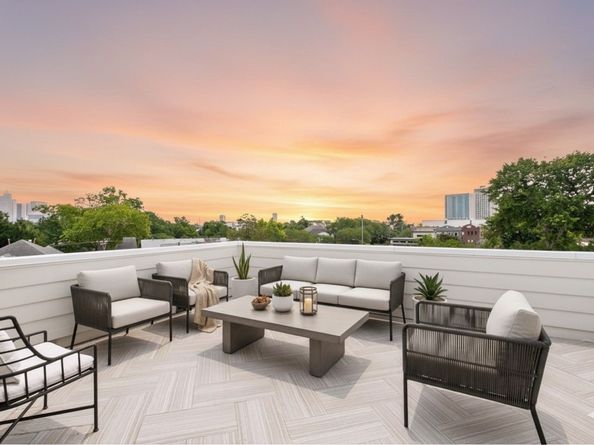 1405 Indiana Street B, Houston TX 77006