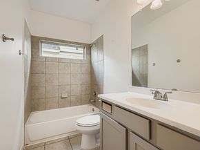 6421 Innsbruck Meadows Lane, Houston TX 77048