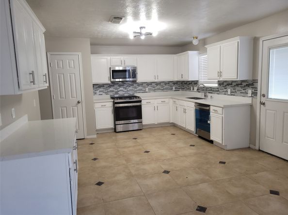 12034 Ballardvale Lane, Houston TX 77067