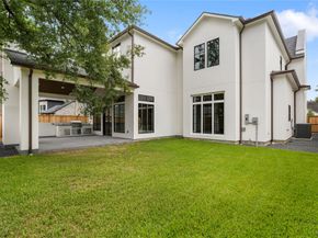 1314 Richelieu Lane, Houston TX 77018