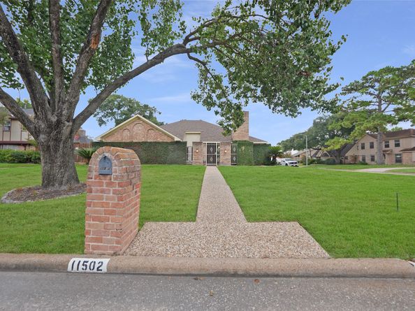 11502 Conestoga Lane Court, Houston TX 77066