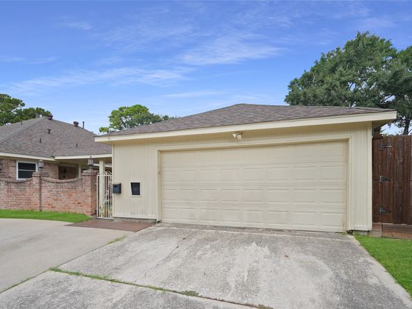 11502 Conestoga Lane Court, Houston TX 77066