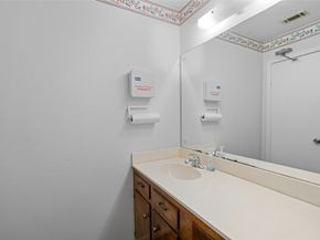 6910 Winton Street, Houston TX 77021