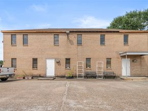 6910 Winton Street, Houston TX 77021