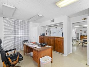 6910 Winton Street, Houston TX 77021