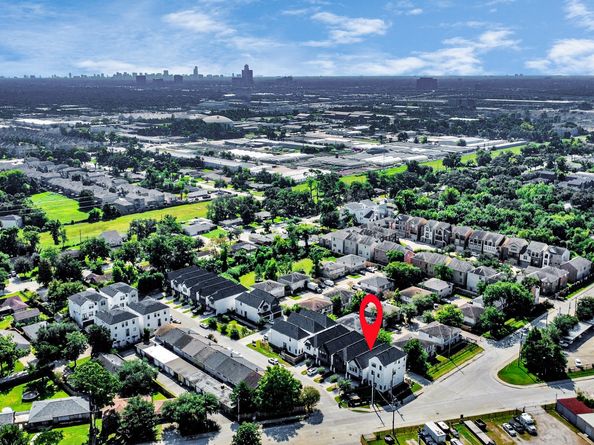 10965 Fire Creek Drive, Houston TX 77043