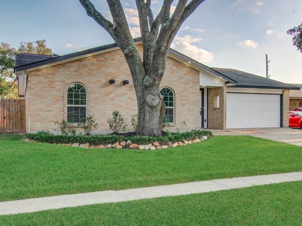 16723 Great Glen Drive, Houston TX 77084