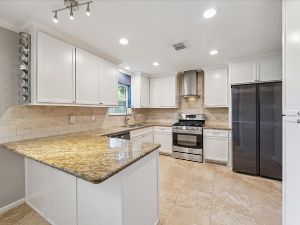 5743 Ettrick Drive, Houston TX 77035