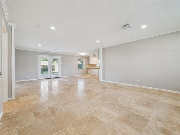 5743 Ettrick Drive, Houston TX 77035